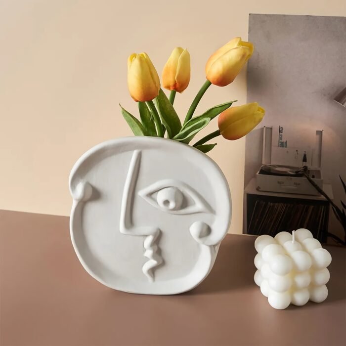 Creative Nordic Ceramic Face Vase - Image 5