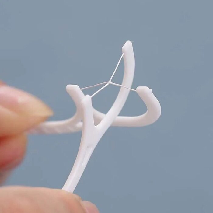 Efficient Dental Floss Sticks - Disposable Interdental Brushes for Oral Health - Image 6